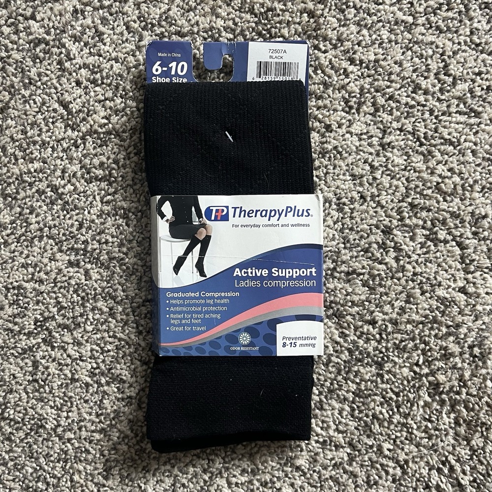 NWT Compression Therapy Socks Women Shoe Size 6-10 8-15 mm‎ Hg Black